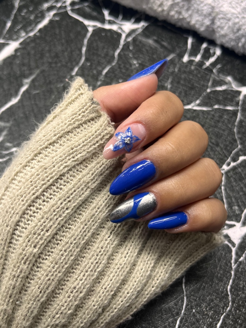 Trabalho de Manicure/Pedicure por Sarah Queiroz Bela em Vila Santa Rosa, Guarujá — foto 30 de 33