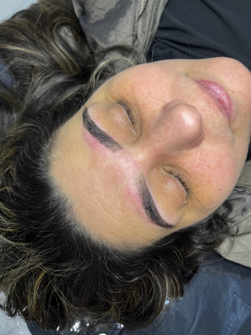 Trabalho de Designer de sobrancelha por Laysa Evellyn em Montanhão, São Bernardo do Campo — foto 3 de 63