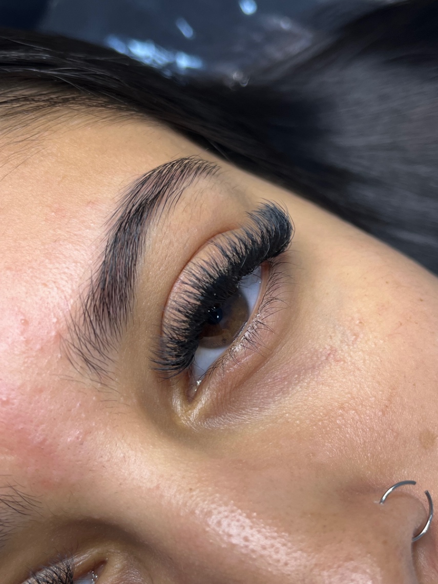 Trabalho de Designer de sobrancelha por Laysa Evellyn em Montanhão, São Bernardo do Campo — foto 48 de 63