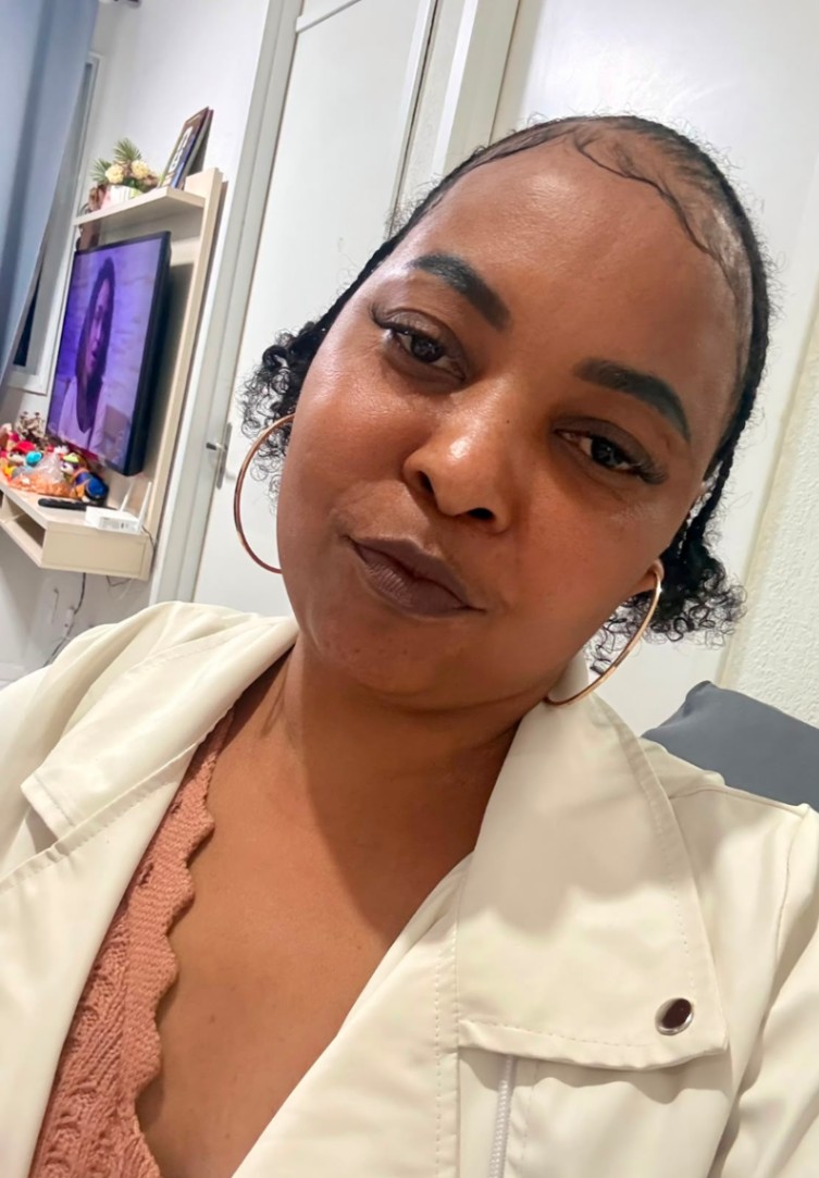 Claudia Regina Silva
