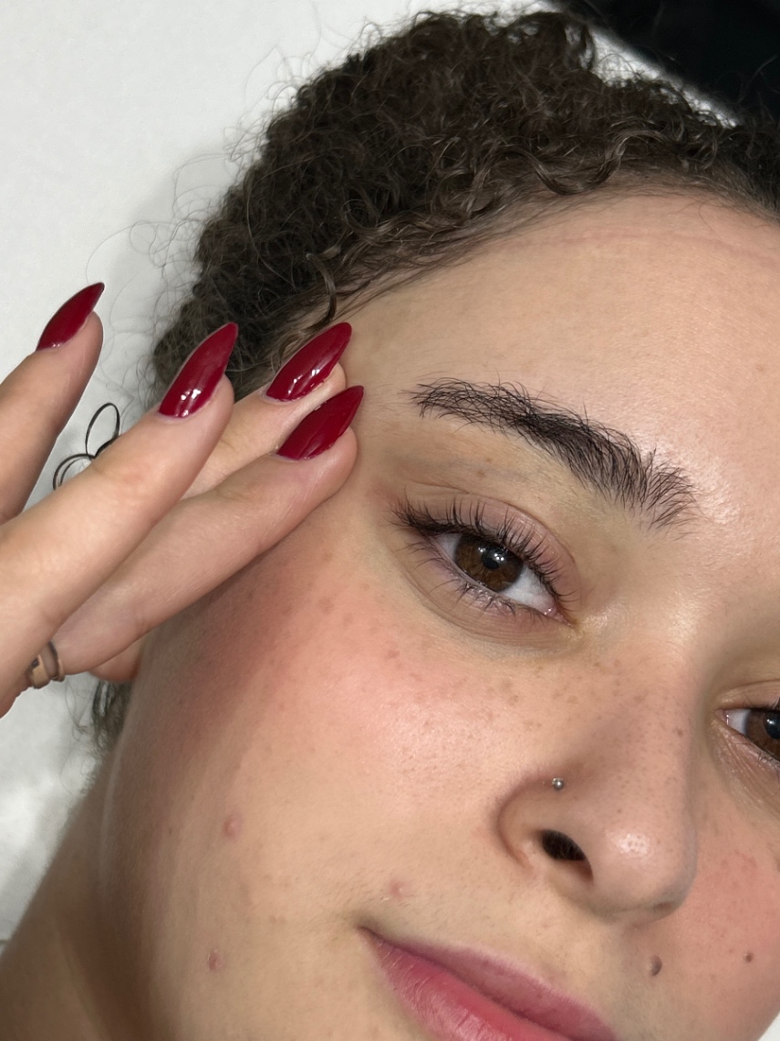 Trabalho de Designer de sobrancelha por Beatriz behr gama em Cangaíba, São Paulo — foto 3 de 3