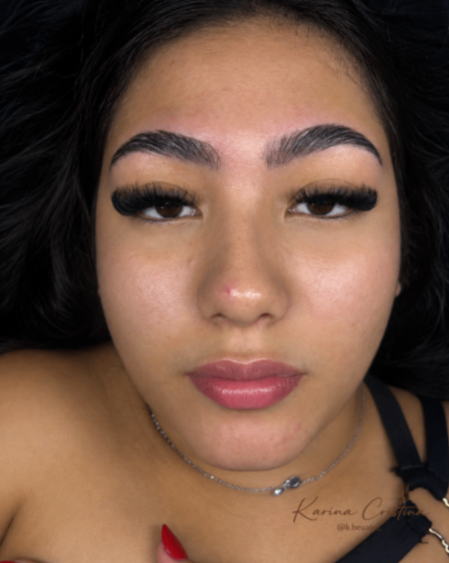 Trabalho de Lash Designer por Karina Cristina em Vila Perus, São Paulo — foto 1 de 8