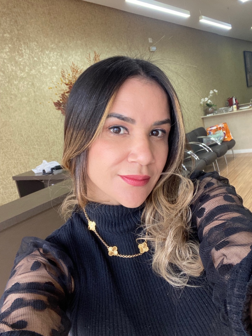 Lisangela Santos