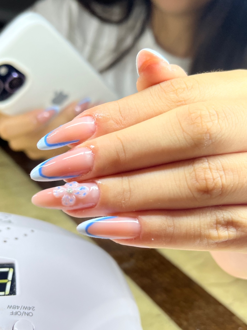 Trabalho de Manicure/Pedicure por Victoria Ferreira em Jardim Ivana, São Paulo — foto 1 de 25