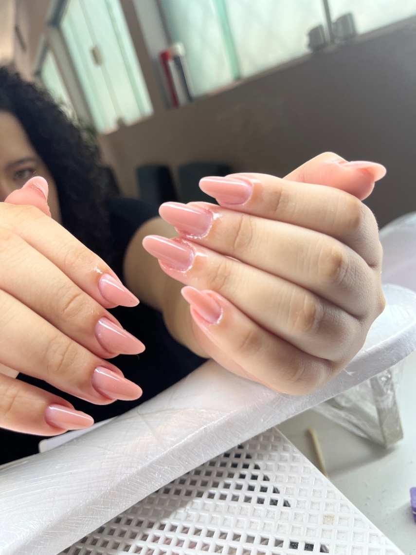 Trabalho de Manicure/Pedicure por Victoria Ferreira em Jardim Ivana, São Paulo — foto 3 de 25
