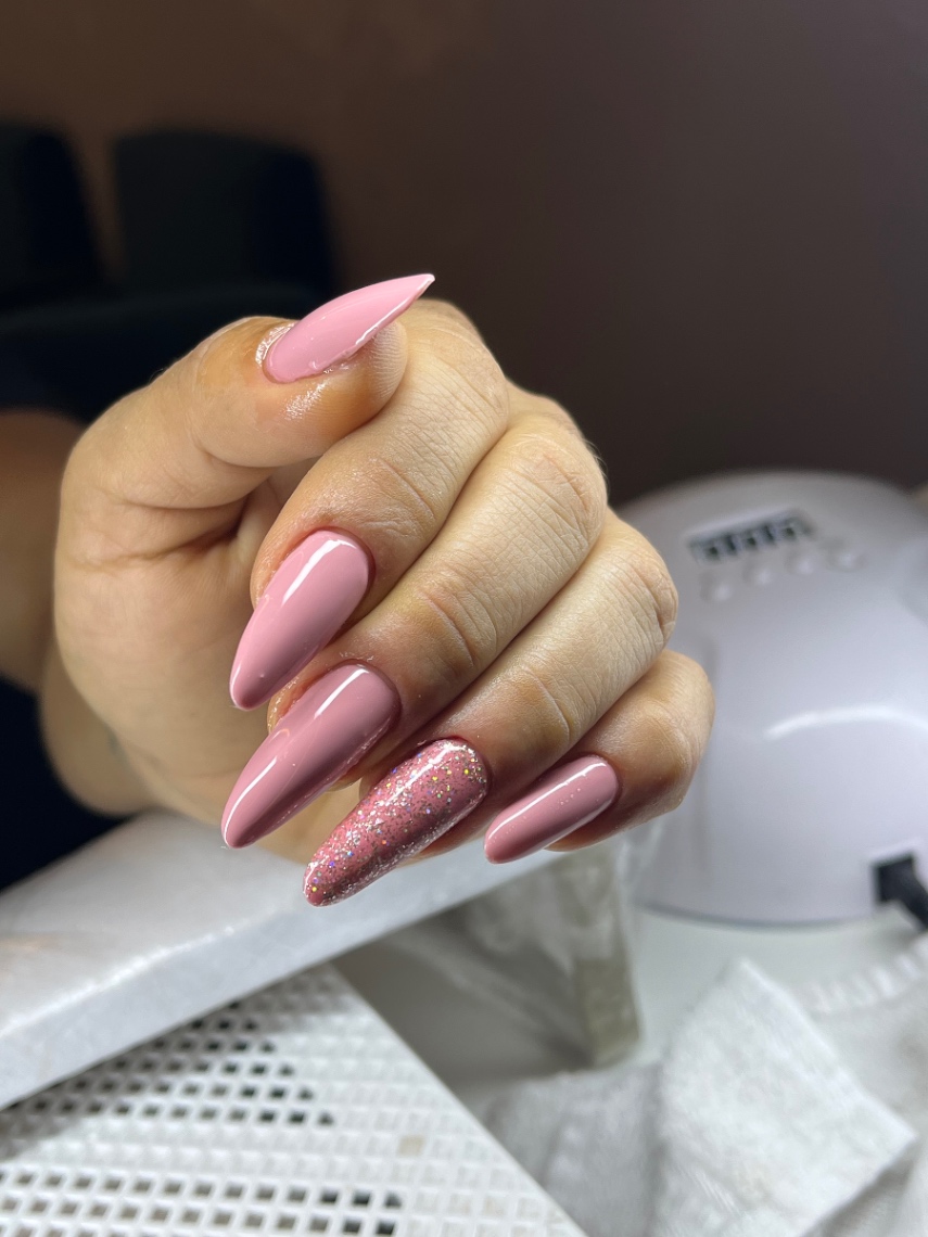 Trabalho de Manicure/Pedicure por Victoria Ferreira em Jardim Ivana, São Paulo — foto 7 de 25