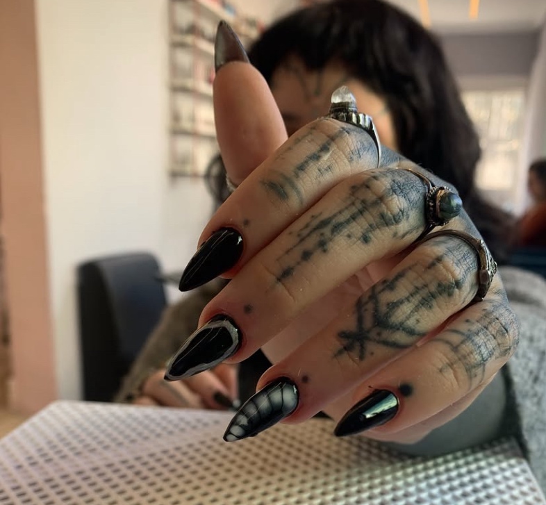 Trabalho de Manicure/Pedicure por Victoria Ferreira em Jardim Ivana, São Paulo — foto 20 de 25
