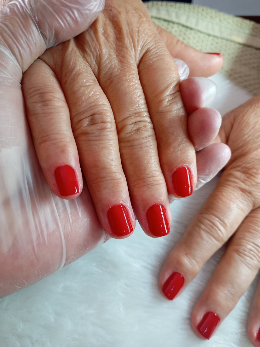 Trabalho de Manicure/Pedicure por Isabella de Siqueira Oliveira em Jardim Iporanga, São Paulo — foto 4 de 8
