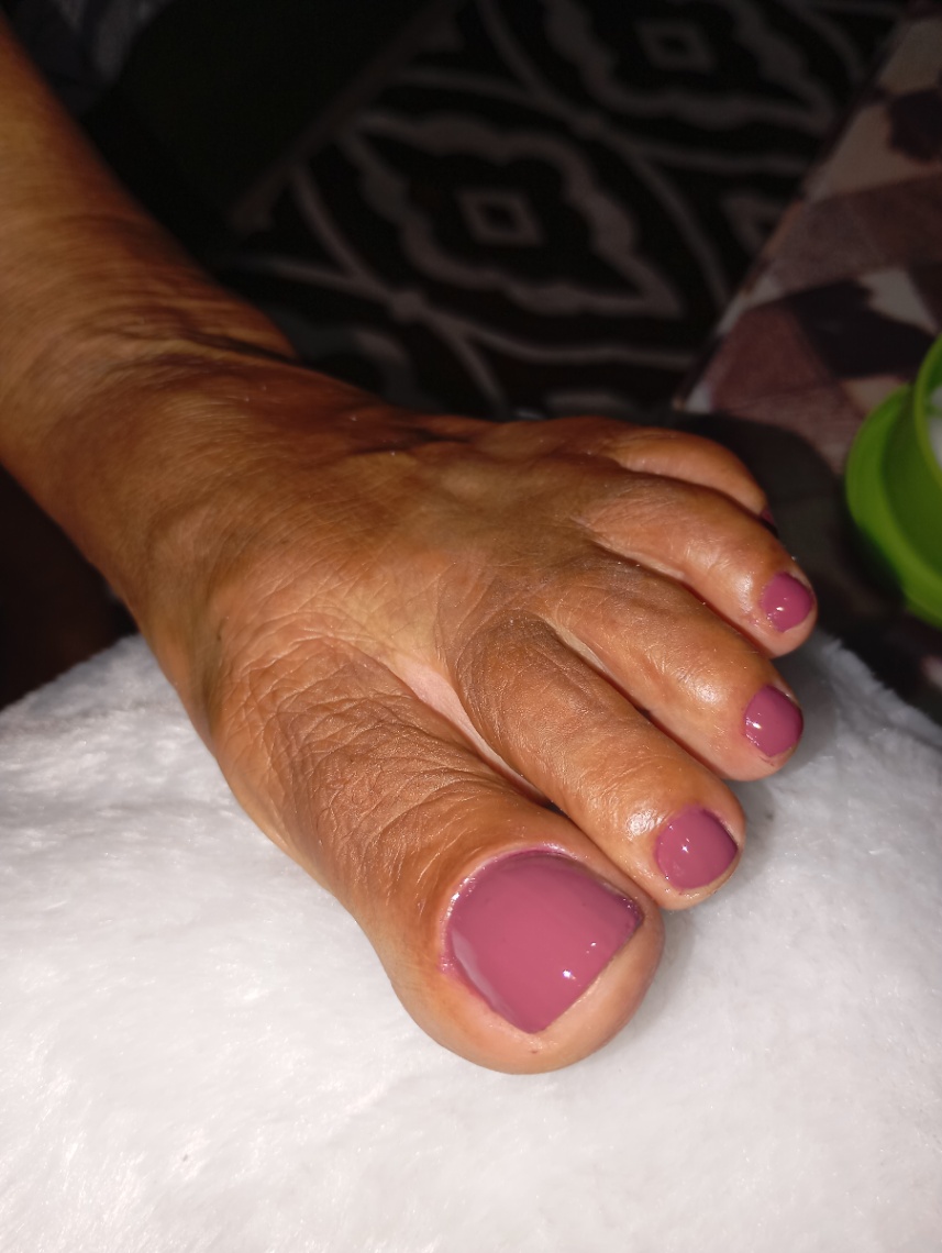 Trabalho de Manicure/Pedicure por Isabella de Siqueira Oliveira em Jardim Iporanga, São Paulo — foto 6 de 8