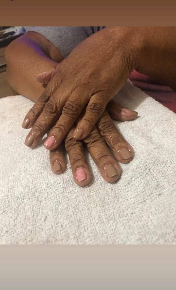 Trabalho de Manicure/Pedicure por Gabrielly Beatriz em Jardim Rio Douro, São Paulo — foto 3 de 5
