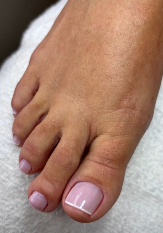 Trabalho de Manicure/Pedicure por Caroline Pinheiro em Centro, São Paulo — foto 3 de 7