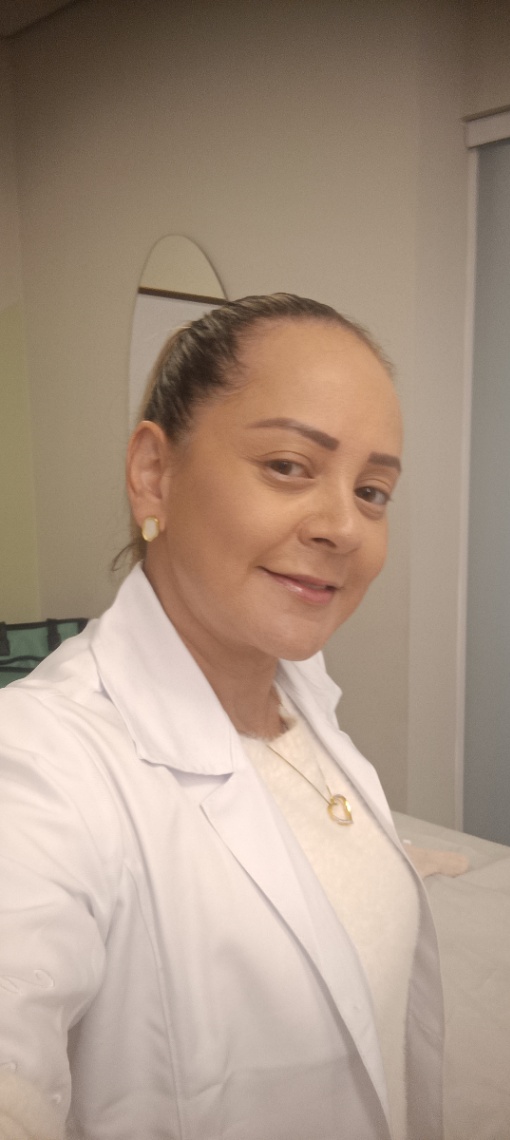 Adriana Maria Assis