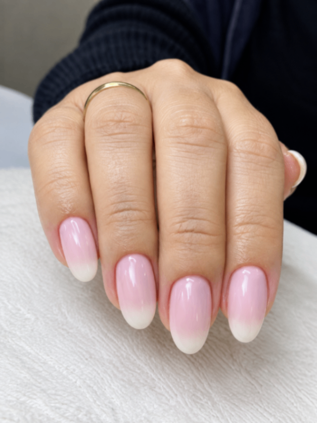 Trabalho de Manicure/Pedicure por Flávia Oliveira em Parque Bristol, São Paulo — foto 7 de 11