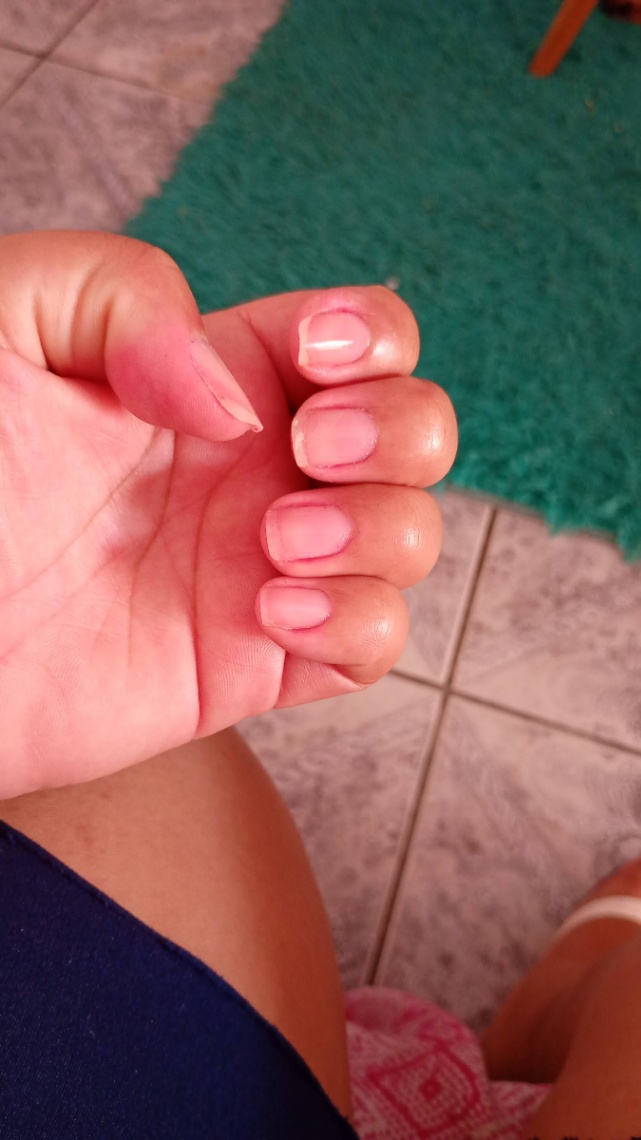 Trabalho de Manicure/Pedicure por Maria Carolina Ramos em Jardim Cotia, Cotia — foto 1 de 3