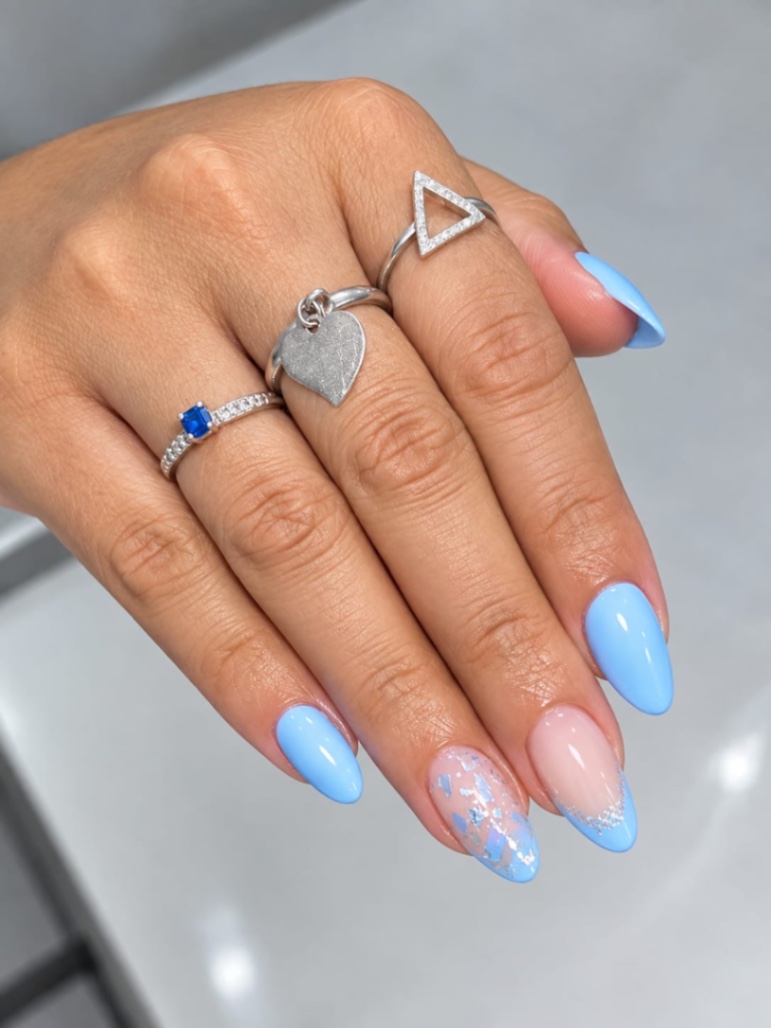 Trabalho de Manicure/Pedicure por Lívia Beatriz em Barreiro, Mairiporã — foto 12 de 19