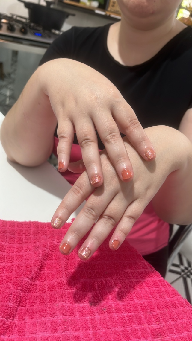 Trabalho de Manicure/Pedicure por Lívia Beatriz em Barreiro, Mairiporã — foto 15 de 19