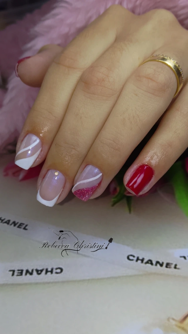 Trabalho de Nail Designer por Rebecca Christini Jesus em Recreio São Jorge, Guarulhos — foto 10 de 12