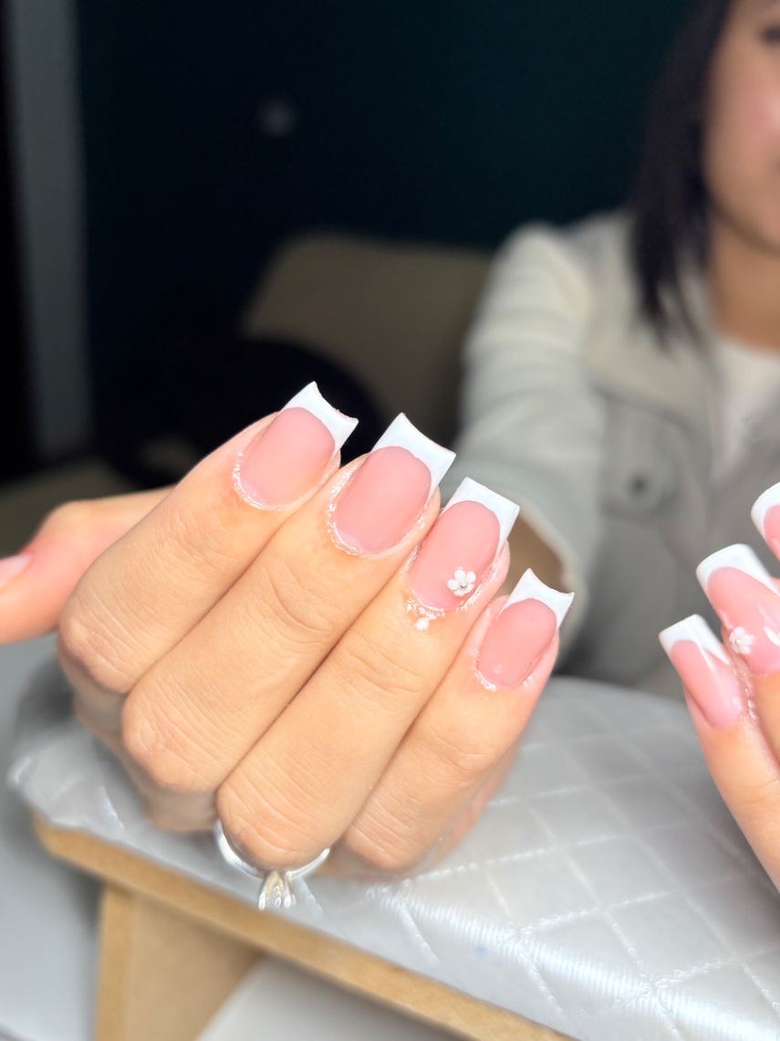 Trabalho de Nail Designer por Rayane Dezena em Vila Palmares, Santo André — foto 3 de 4