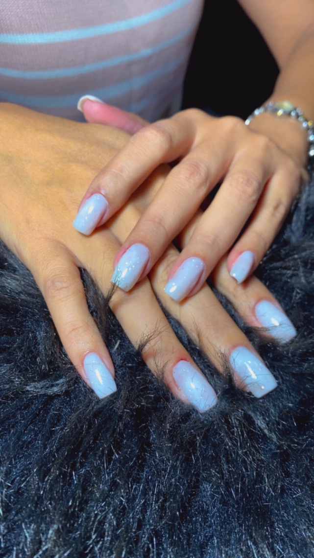 Trabalho de Manicure/Pedicure por Madu Ferraracio em Jardim Nova Poá, Poá — foto 6 de 43