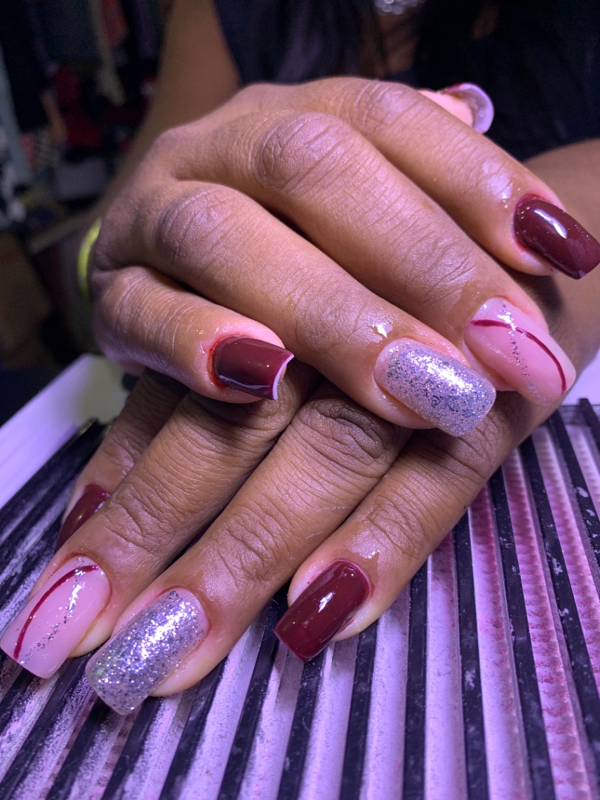 Trabalho de Manicure/Pedicure por Madu Ferraracio em Jardim Nova Poá, Poá — foto 15 de 43