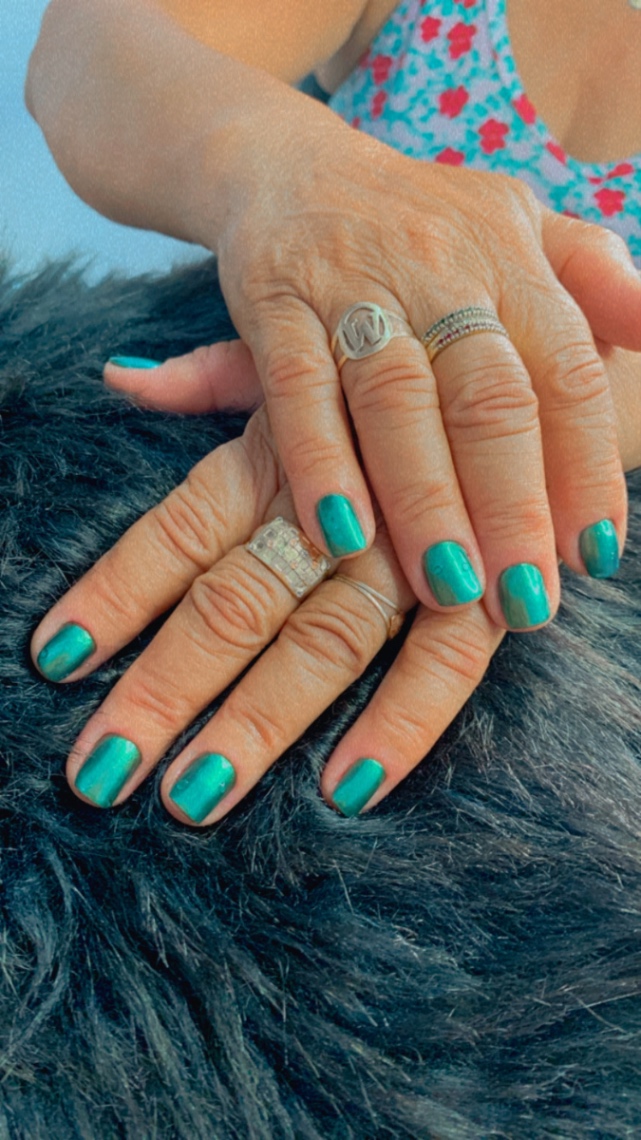 Trabalho de Manicure/Pedicure por Madu Ferraracio em Jardim Nova Poá, Poá — foto 29 de 43