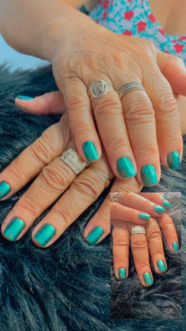 Trabalho de Manicure/Pedicure por Madu Ferraracio em Jardim Nova Poá, Poá — foto 31 de 43