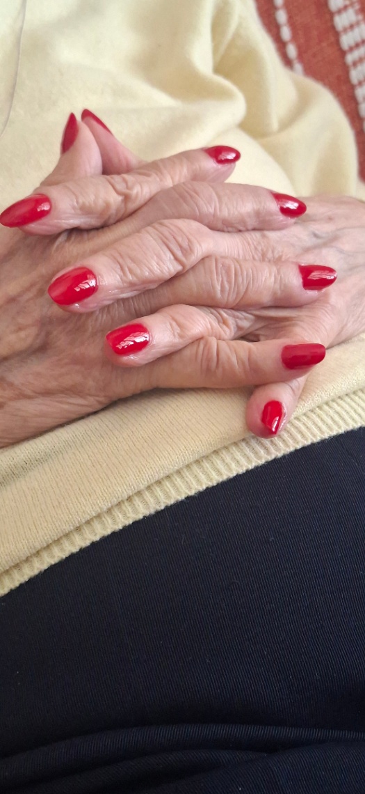 Trabalho de Manicure/Pedicure por Larissa Curce em Jardim Altos de Santana I, Jacareí — foto 7 de 12