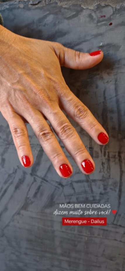 Trabalho de Manicure/Pedicure por Larissa Curce em Jardim Altos de Santana I, Jacareí — foto 9 de 12