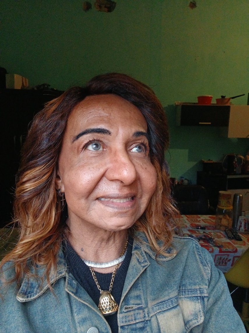 Paula Queiroz