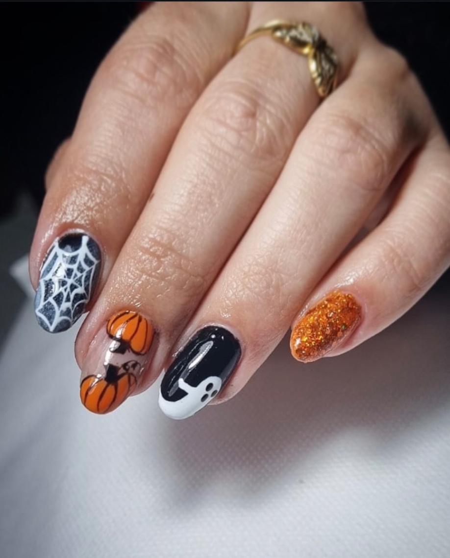 Trabalho de Nail Designer por Gabrielle Oliveira em Parque Edu Chaves, São Paulo — foto 5 de 9