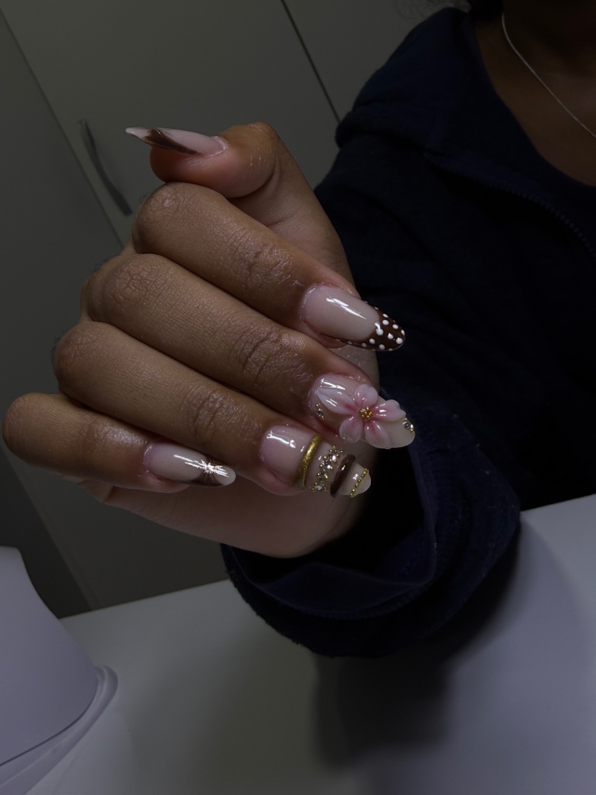 Trabalho de Nail Designer por Isabella em Conjunto Residencial Sitio Oratório, São Paulo — foto 2 de 19
