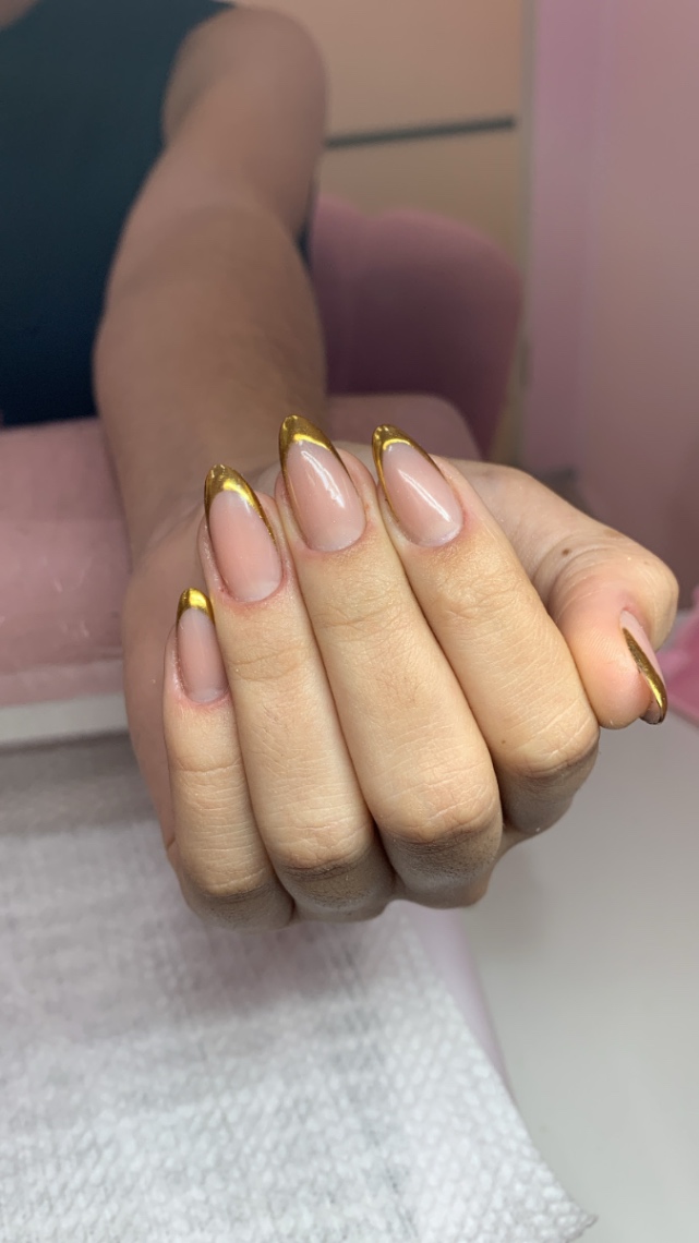 Trabalho de Nail Designer por Isabella Defavori em Conjunto Habitacional Teotonio Vilela, São Paulo — foto 1 de 9