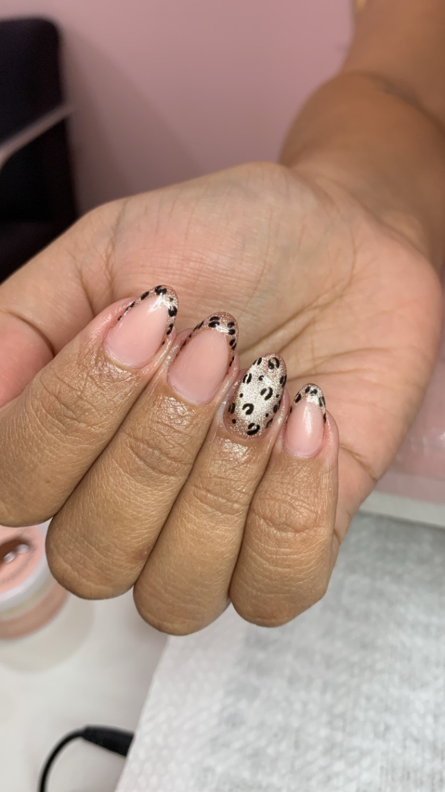 Trabalho de Nail Designer por Isabella Defavori em Conjunto Habitacional Teotonio Vilela, São Paulo — foto 9 de 9