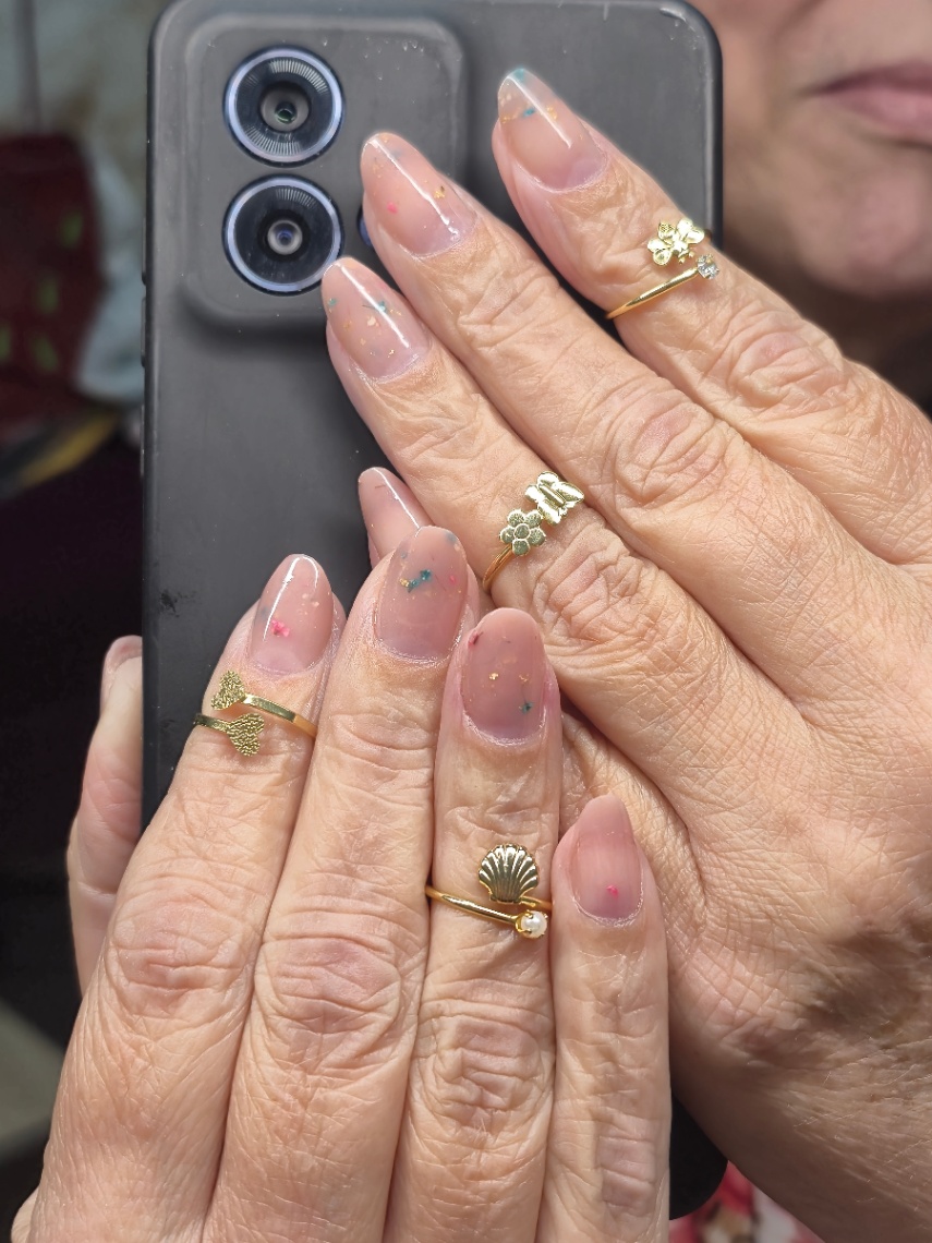 Trabalho de Manicure/Pedicure por Akemi Leticia Bueno Aoki em Vila Mafra, São Paulo — foto 3 de 8