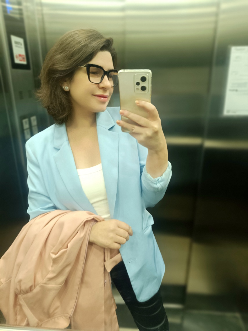 Claudia Schade