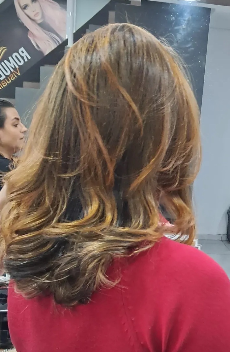 Trabalho de Cabeleireiro(a) por Emmanoelly Brunner em Indaiá, Bertioga — foto 5 de 10