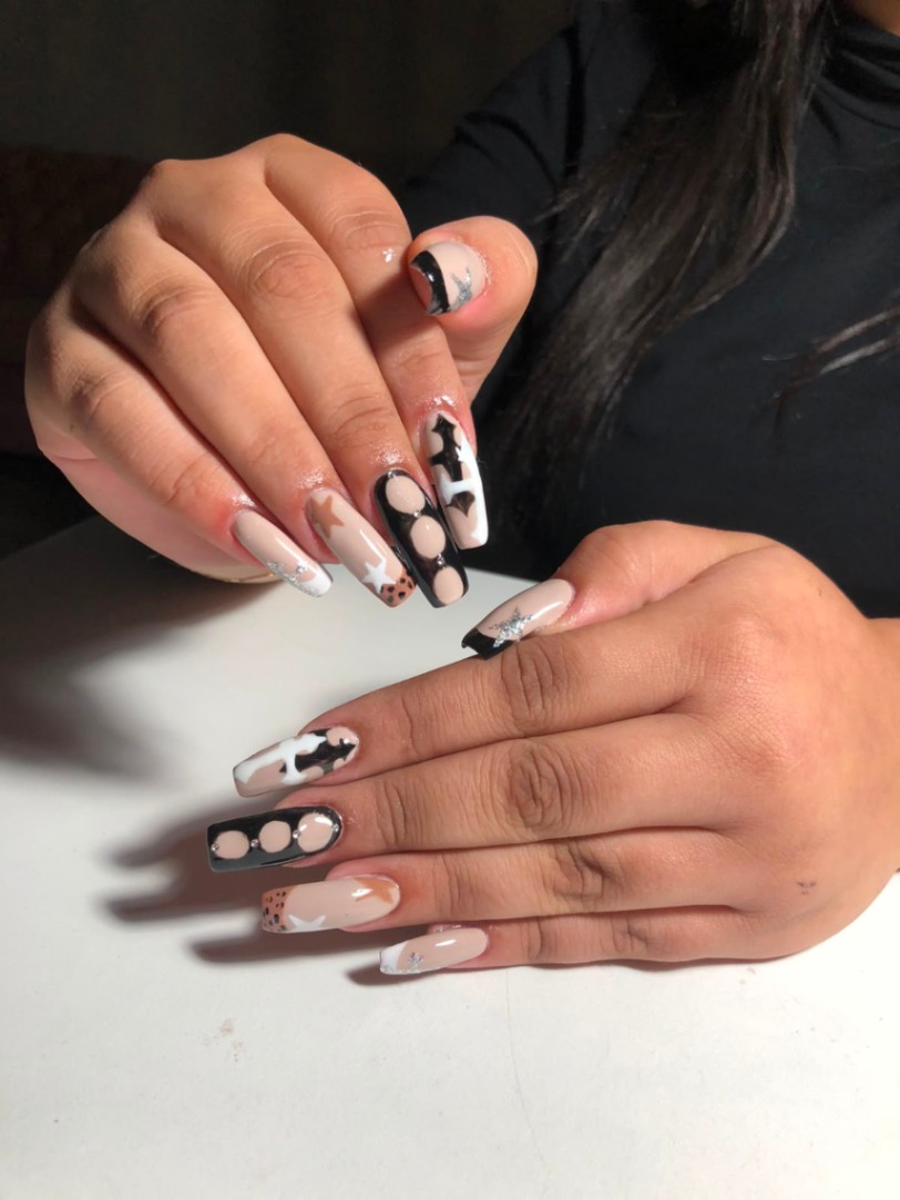 Trabalho de Manicure/Pedicure por Jenifer Fernanda em Jardim Itacolomi, Itapevi — foto 3 de 14