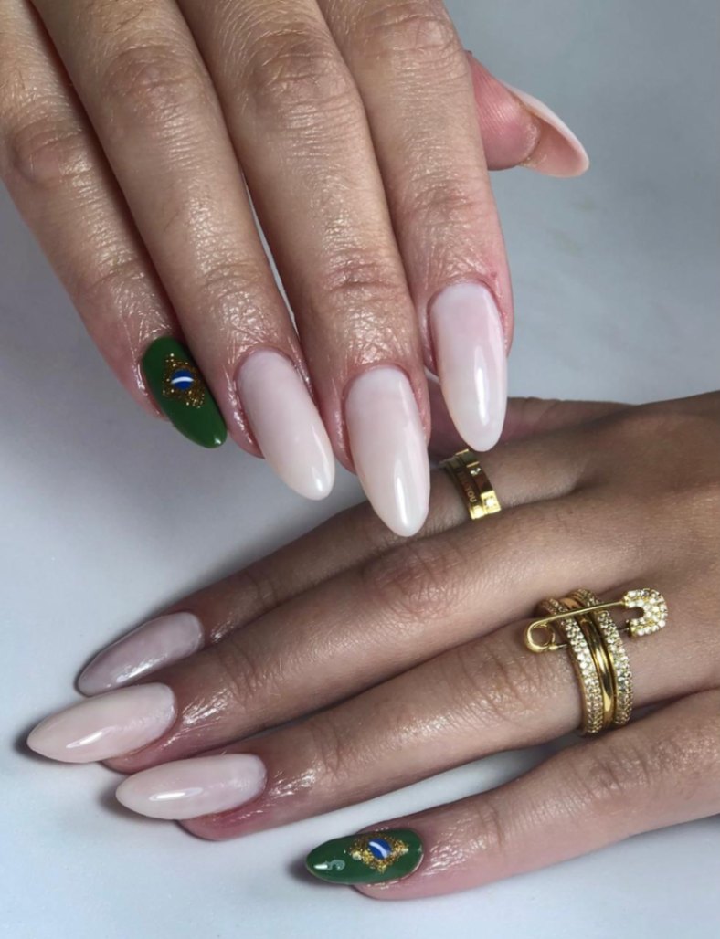 Trabalho de Manicure/Pedicure por Jenifer Fernanda em Jardim Itacolomi, Itapevi — foto 12 de 14