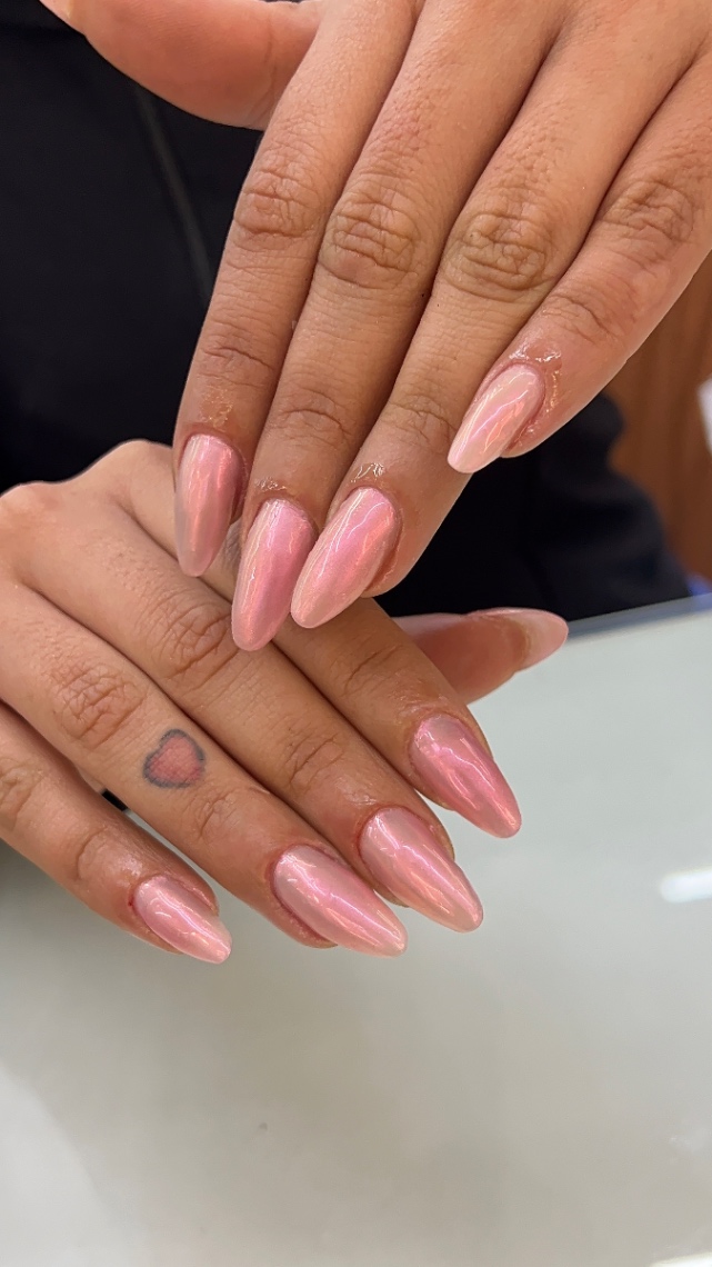Trabalho de Nail Designer por Jessica Góis em Conjunto Habitacional Santa Etelvina II, São Paulo — foto 2 de 7