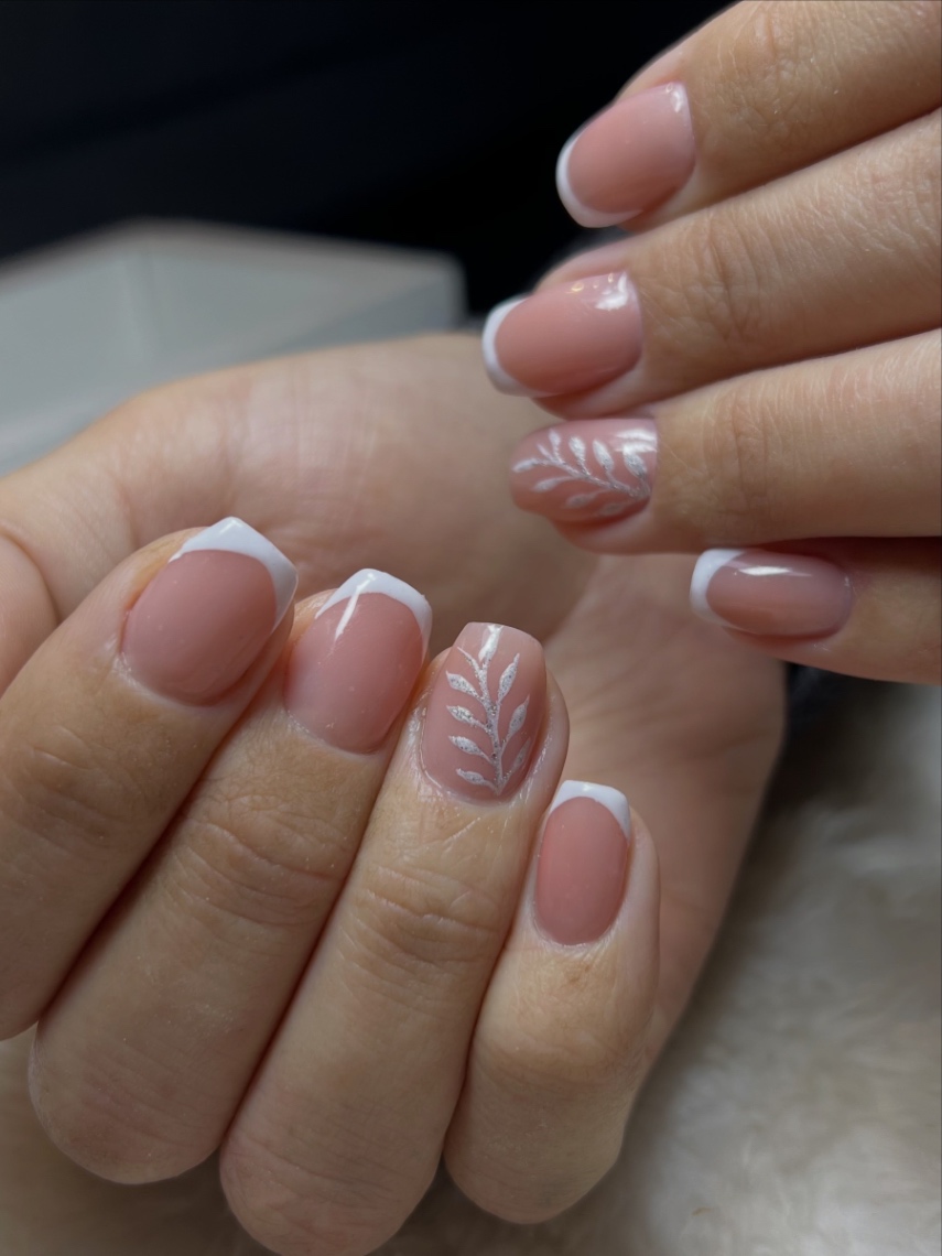 Trabalho de Manicure/Pedicure por Jennifer souza freitas em Jardim Flor de Maio, São Paulo — foto 13 de 15