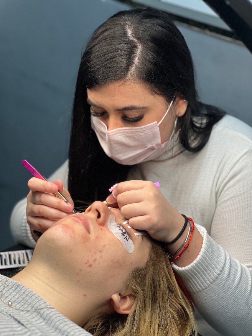 Trabalho de Designer de sobrancelha por Karoline Vitoria em Vila Cláudia, São Paulo — foto 20 de 29