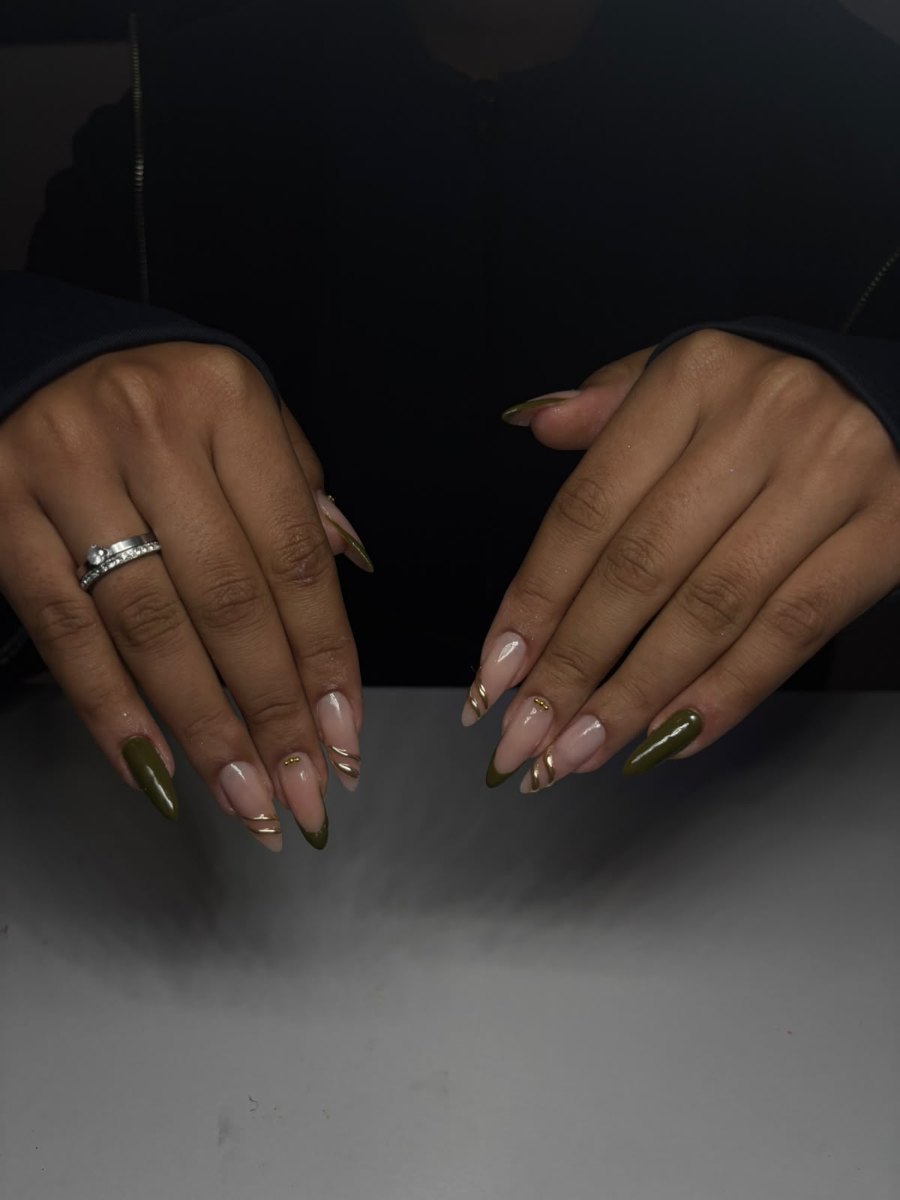 Trabalho de Manicure/Pedicure por Ana Clara Dos Santos Vicente em Jardim Três Irmãos, Taboão da Serra — foto 1 de 37
