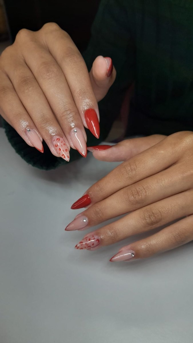 Trabalho de Manicure/Pedicure por Ana Clara Dos Santos Vicente em Jardim Três Irmãos, Taboão da Serra — foto 10 de 37