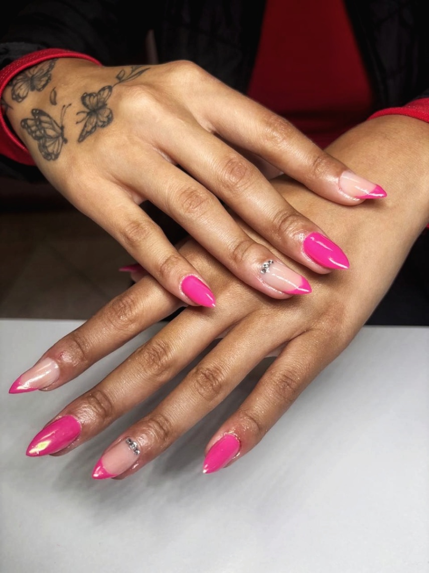 Trabalho de Manicure/Pedicure por Ana Clara Dos Santos Vicente em Jardim Três Irmãos, Taboão da Serra — foto 16 de 37