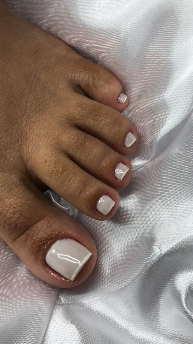Trabalho de Manicure/Pedicure por Isabela Messias em Morrinhos, Guarujá — foto 2 de 17