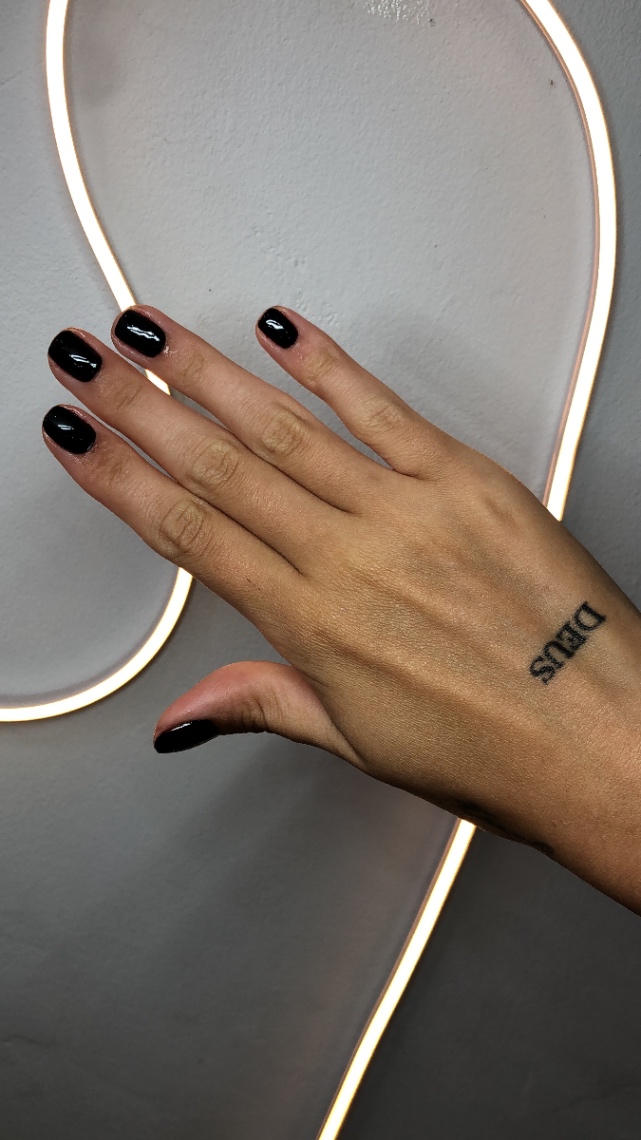 Trabalho de Manicure/Pedicure por Isabela Messias em Morrinhos, Guarujá — foto 6 de 17