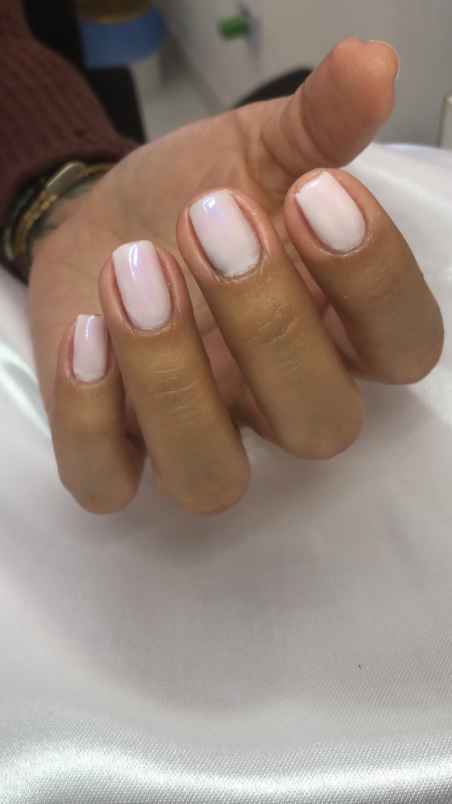 Trabalho de Manicure/Pedicure por Isabela Messias em Morrinhos, Guarujá — foto 13 de 17