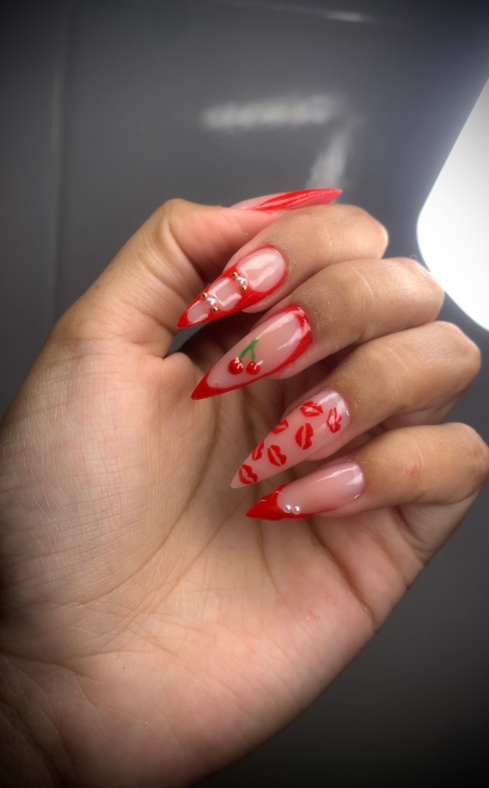 Trabalho de Manicure/Pedicure por Mellanie Oliveira em Parque Novo Santo Amaro, São Paulo — foto 10 de 14