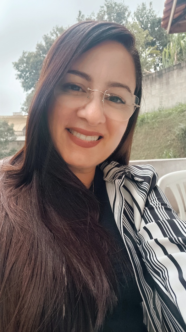 Eliane Cristina