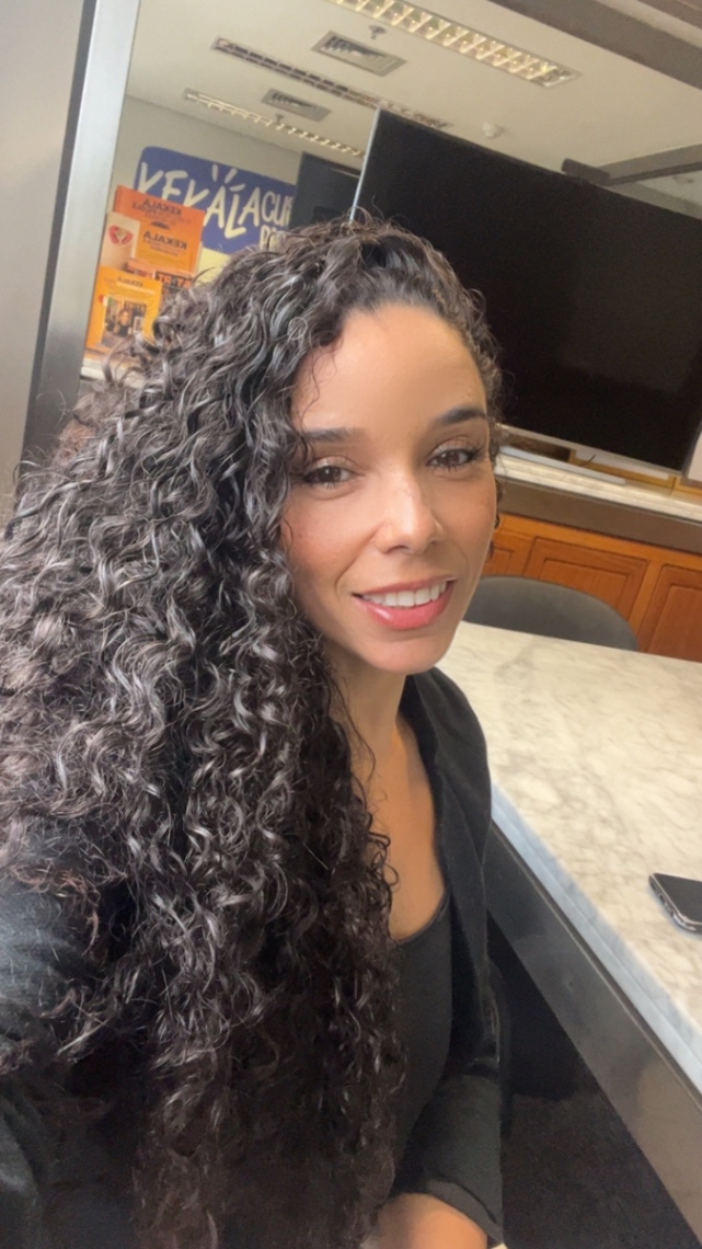 Kelly oliveira
